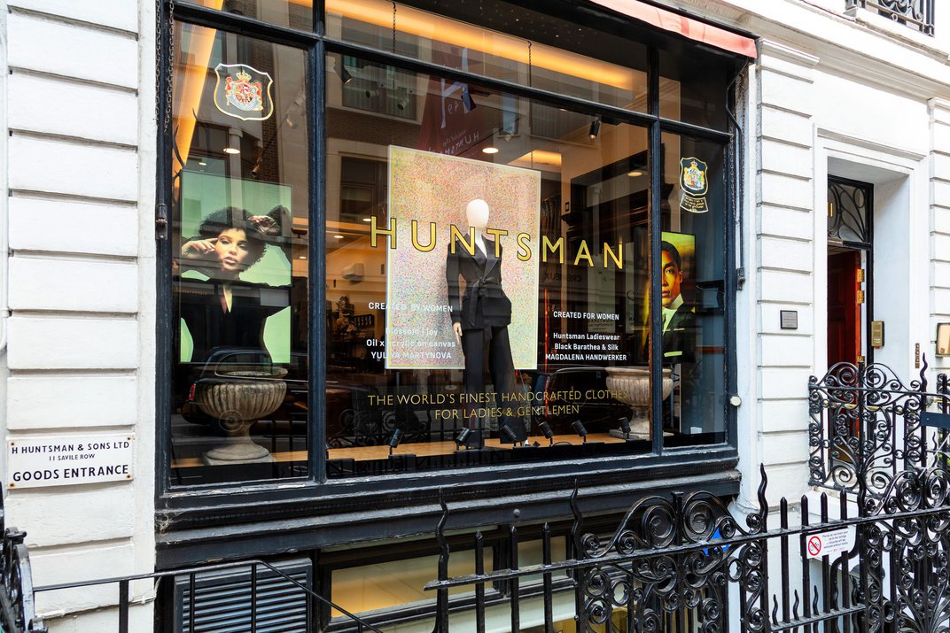 240625 Huntsman Ladieswear Display 06