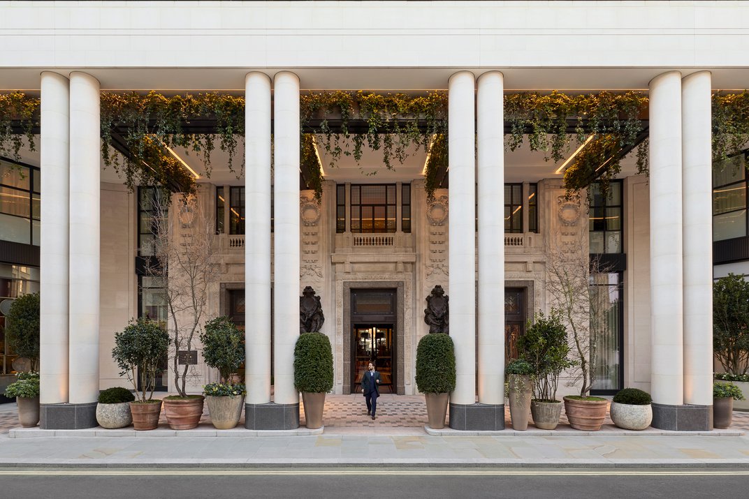 Six Senses London Exterior Host