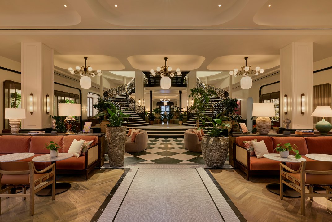 Six Senses London Lobby Courtyard