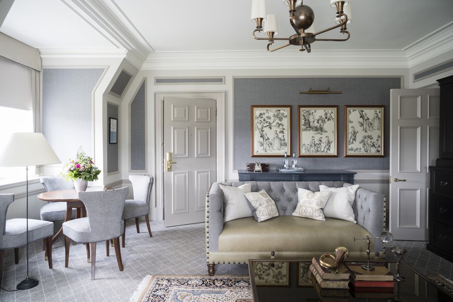 Estate Suite Living Room